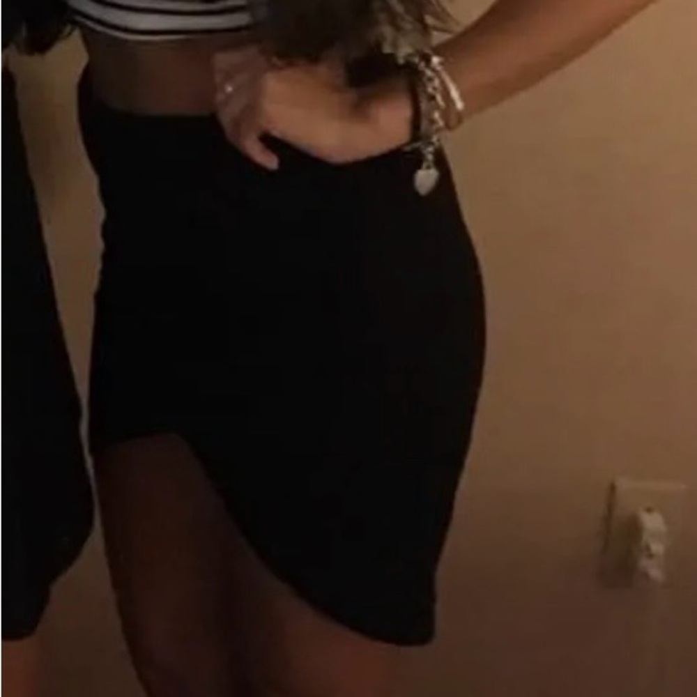 Black pencil skirt